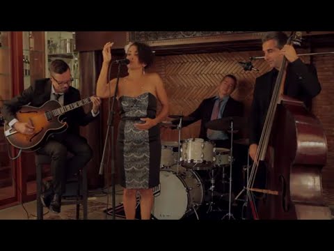 Quartet Live Jazz Swing Bossa Nova - Chant Guitare Contrebasse Batterie - Animation Mariage Bordeaux